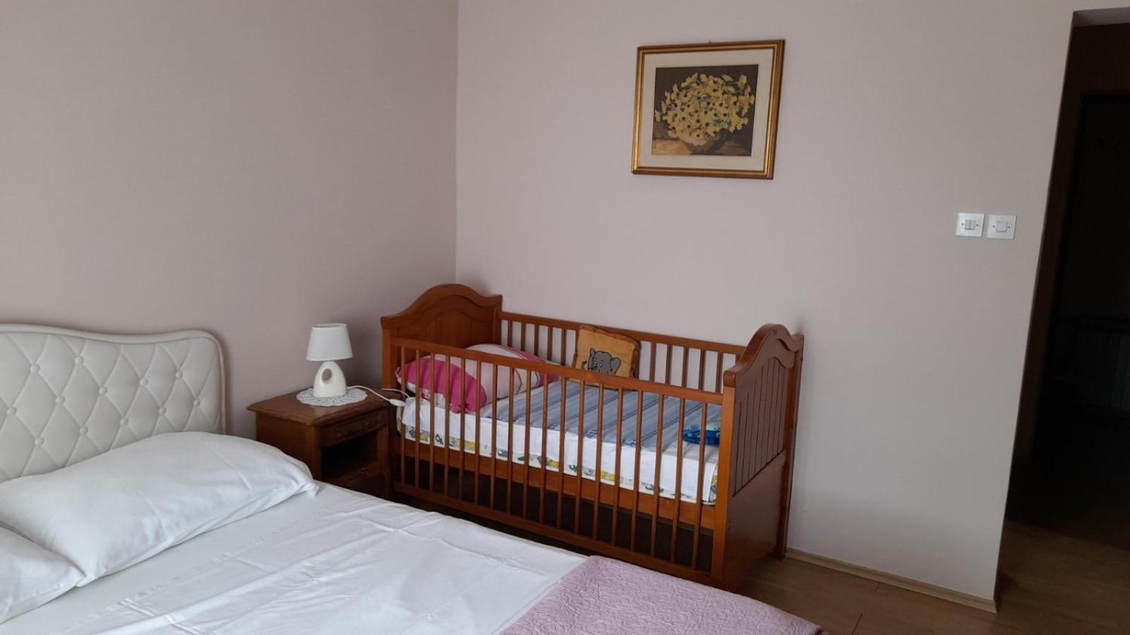 Family Apartment Tonko With King'S Bed 마툴지 외부 사진